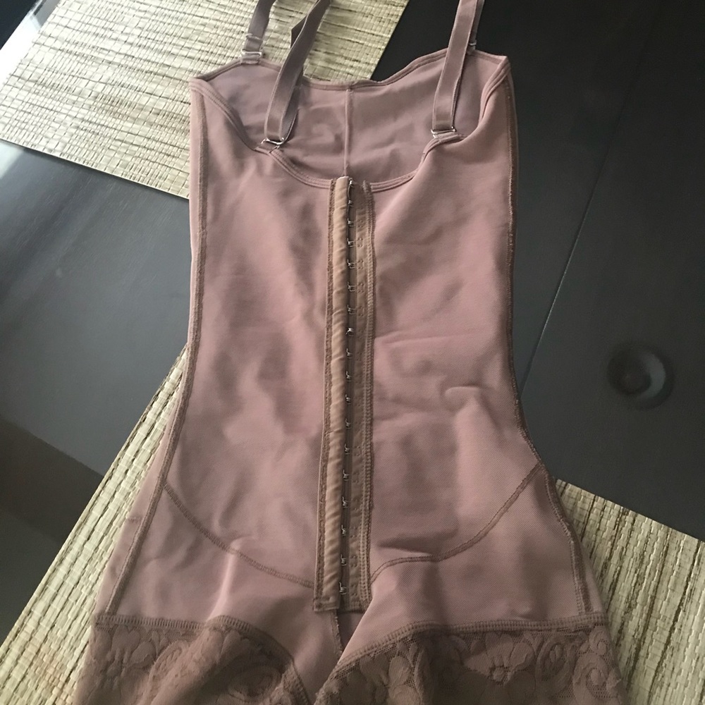 Fajas d’prada BUTT LIFTER SHAPEWEAR WAIST TRAINER